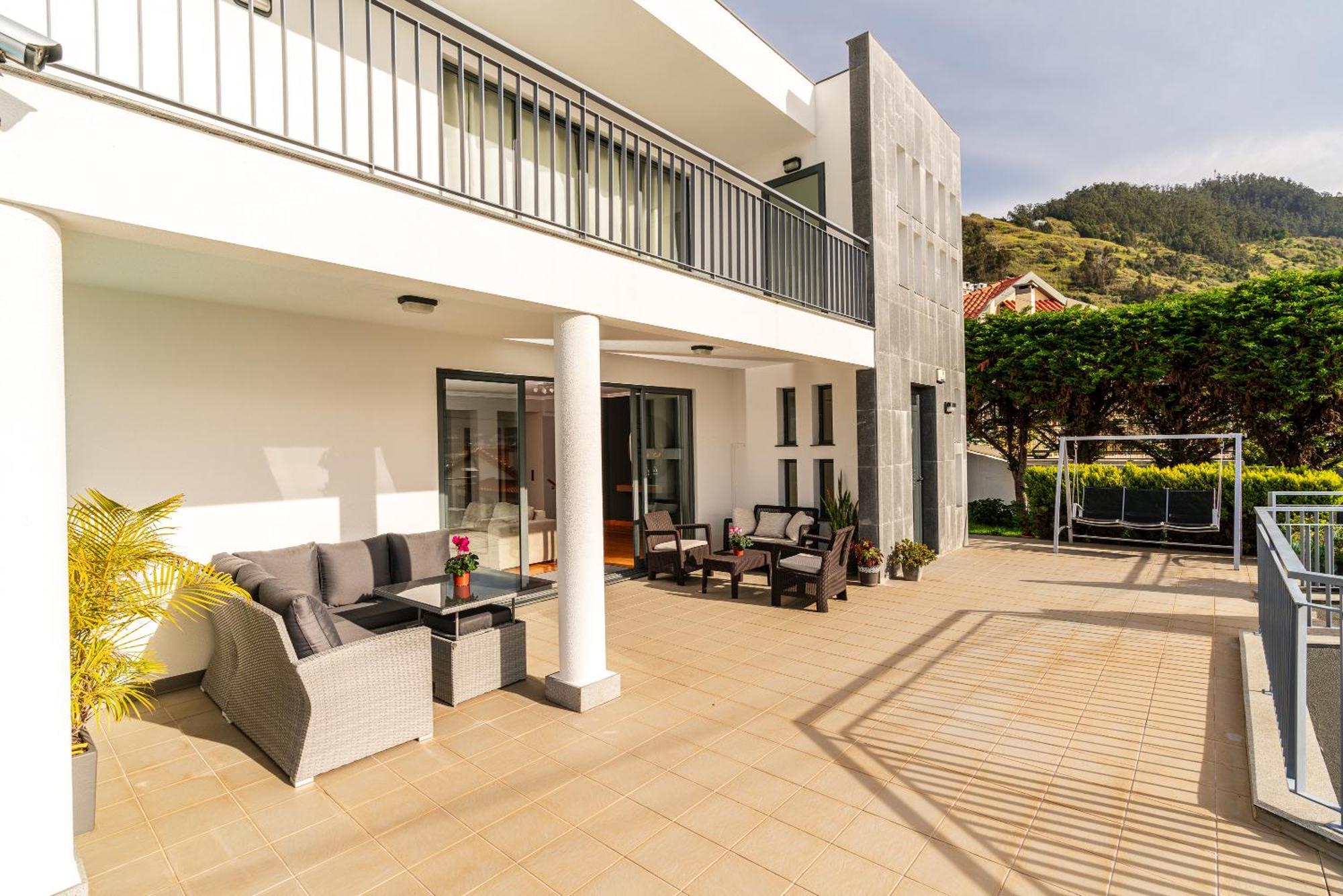 Villa Nunes, Big Holiday House With Private Pool Кальета Экстерьер фото